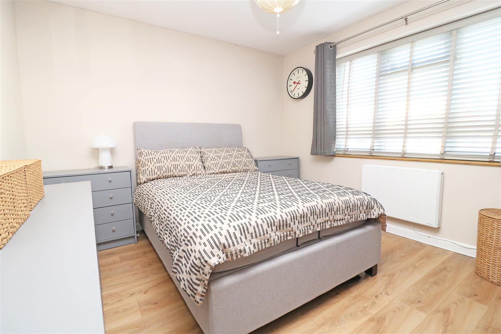 Property Image 8e81acd5-75fd-45cf-986b-86203a0e471f
