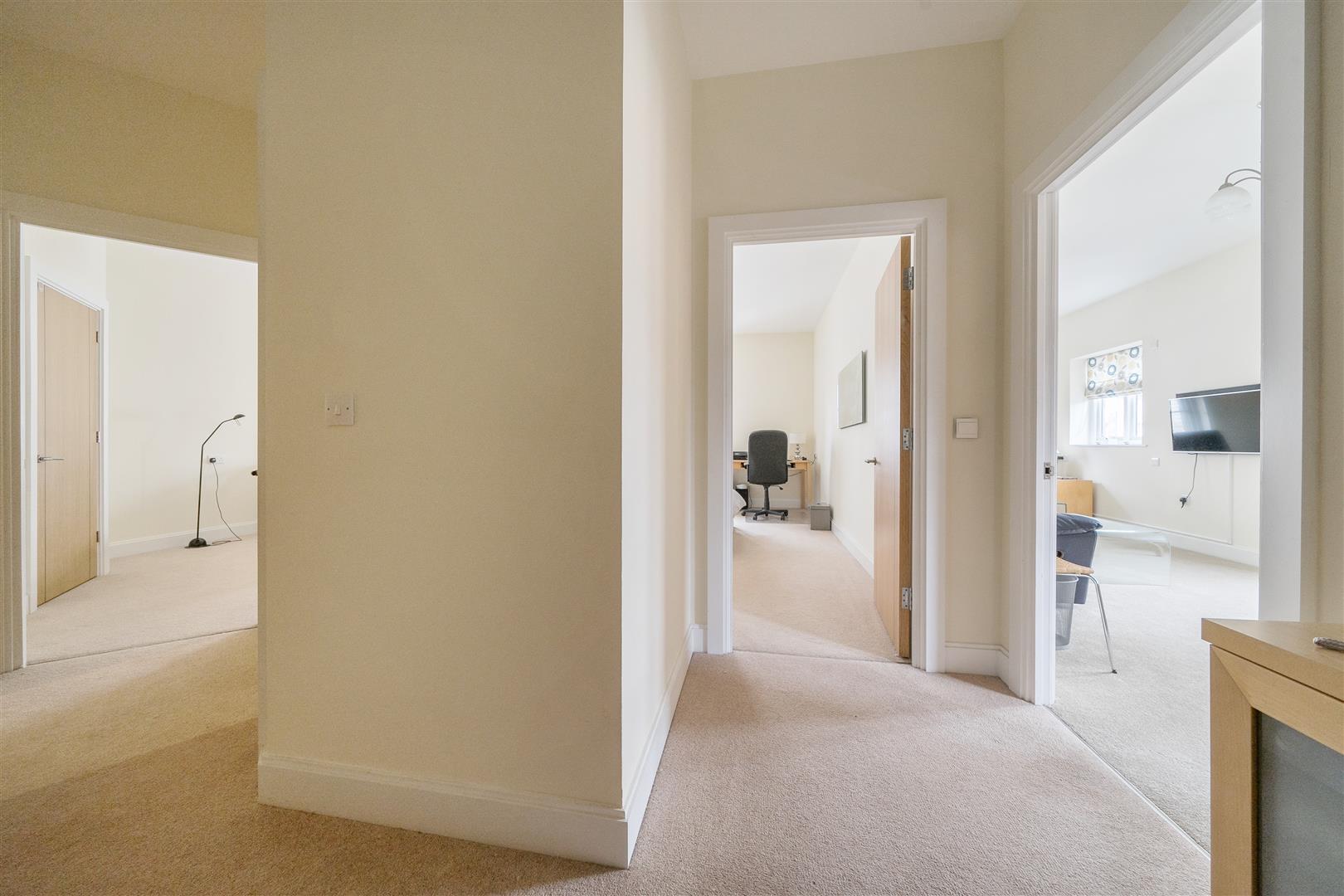 Property Image 8e845af9-b063-4bac-ad20-d3431e70988f
