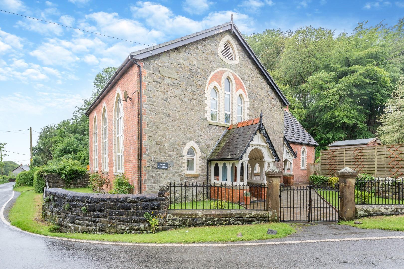 Property Image 8e8ad72d-8a6f-497c-8725-77b5f2d71a3d