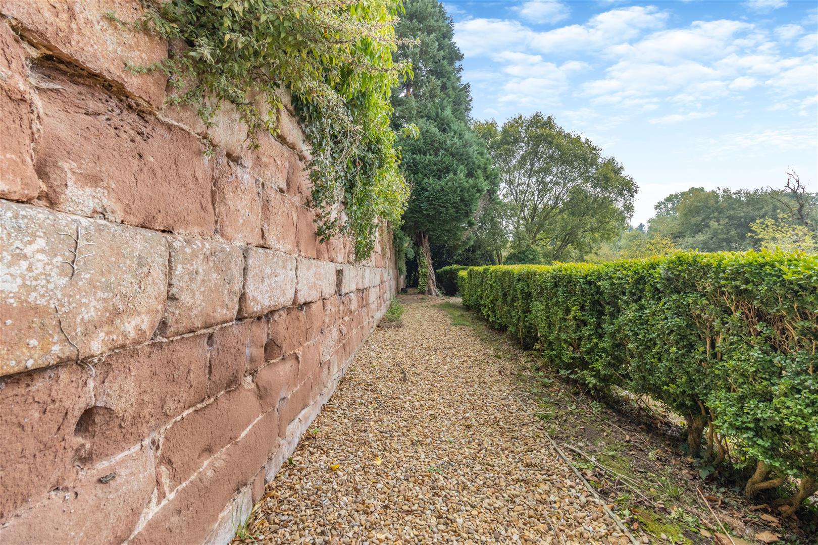 Property Image 8e8f6d69-7005-4016-b9f7-2c4ad47d1388