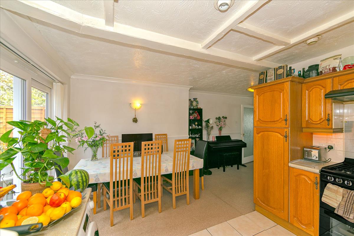 Property Image 8e947594-9b3e-4403-abe2-ae4669c95cd8