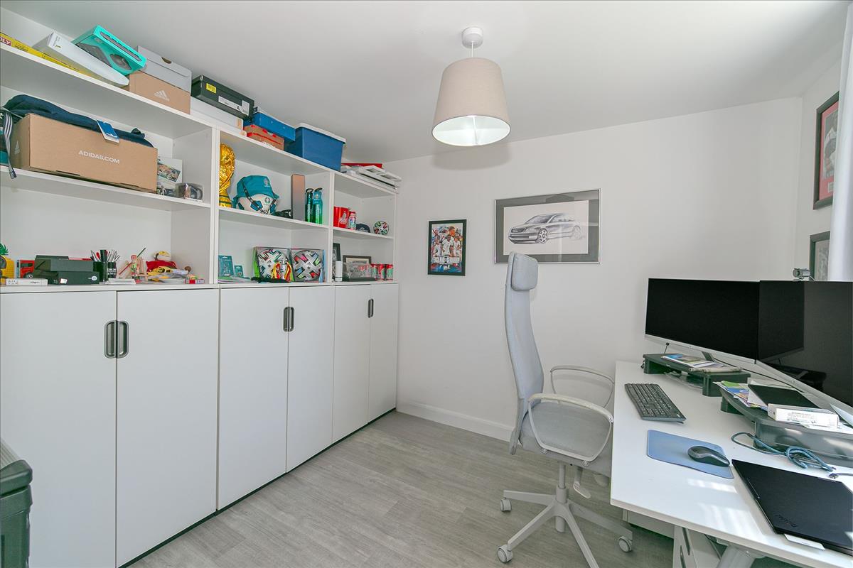 Property Image 8eb17a02-df07-4fd2-a7ea-f410cc108d46