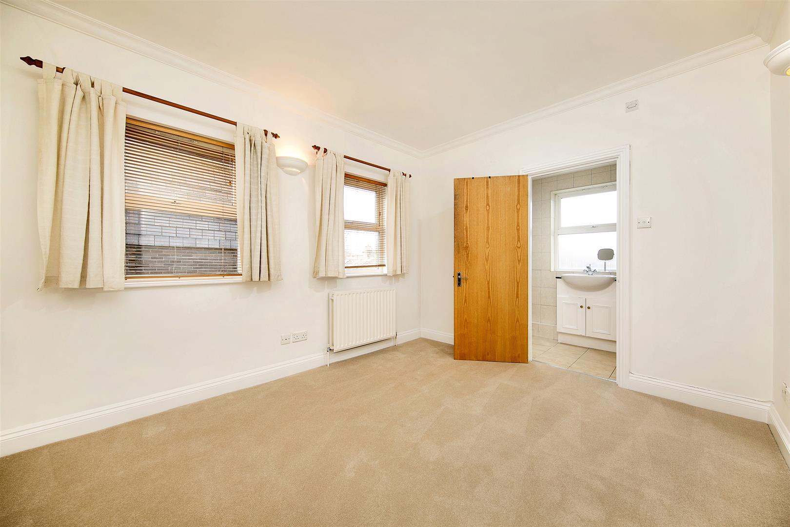 Property Image 8eb388d7-891c-448a-9c13-b595df9e35e3
