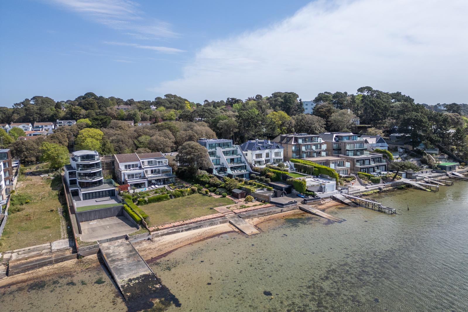 Property Image 8ebcdfec-c52b-43e4-9ff4-33215f654f56