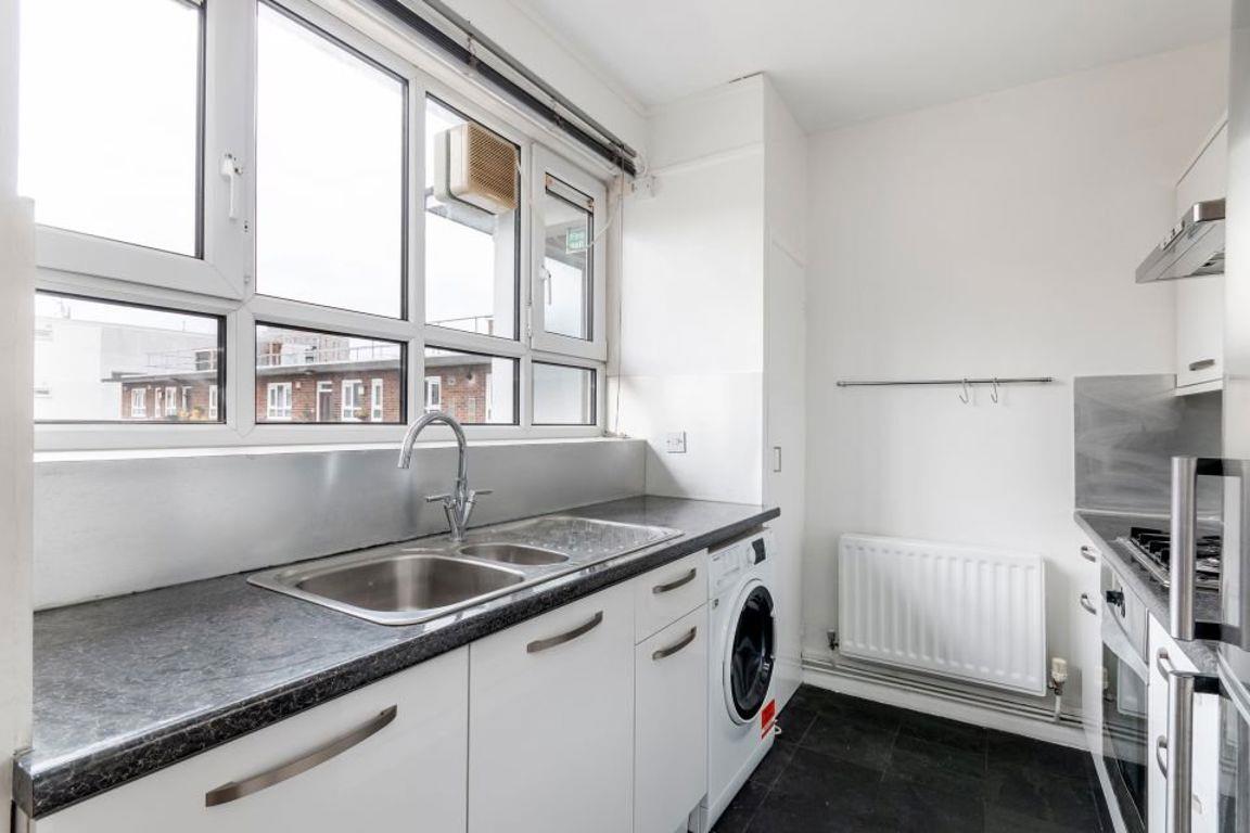 Property Image 8eca9120-e743-4034-b9ae-73cbed18f65e