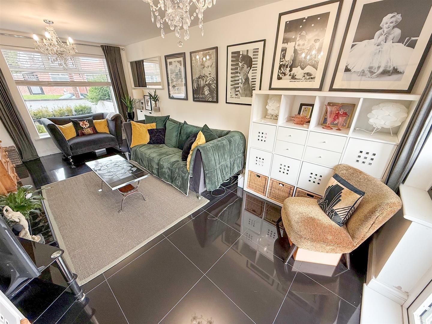 Property Image 8ecd294e-e4c3-494d-8dfa-42a03f6f618a