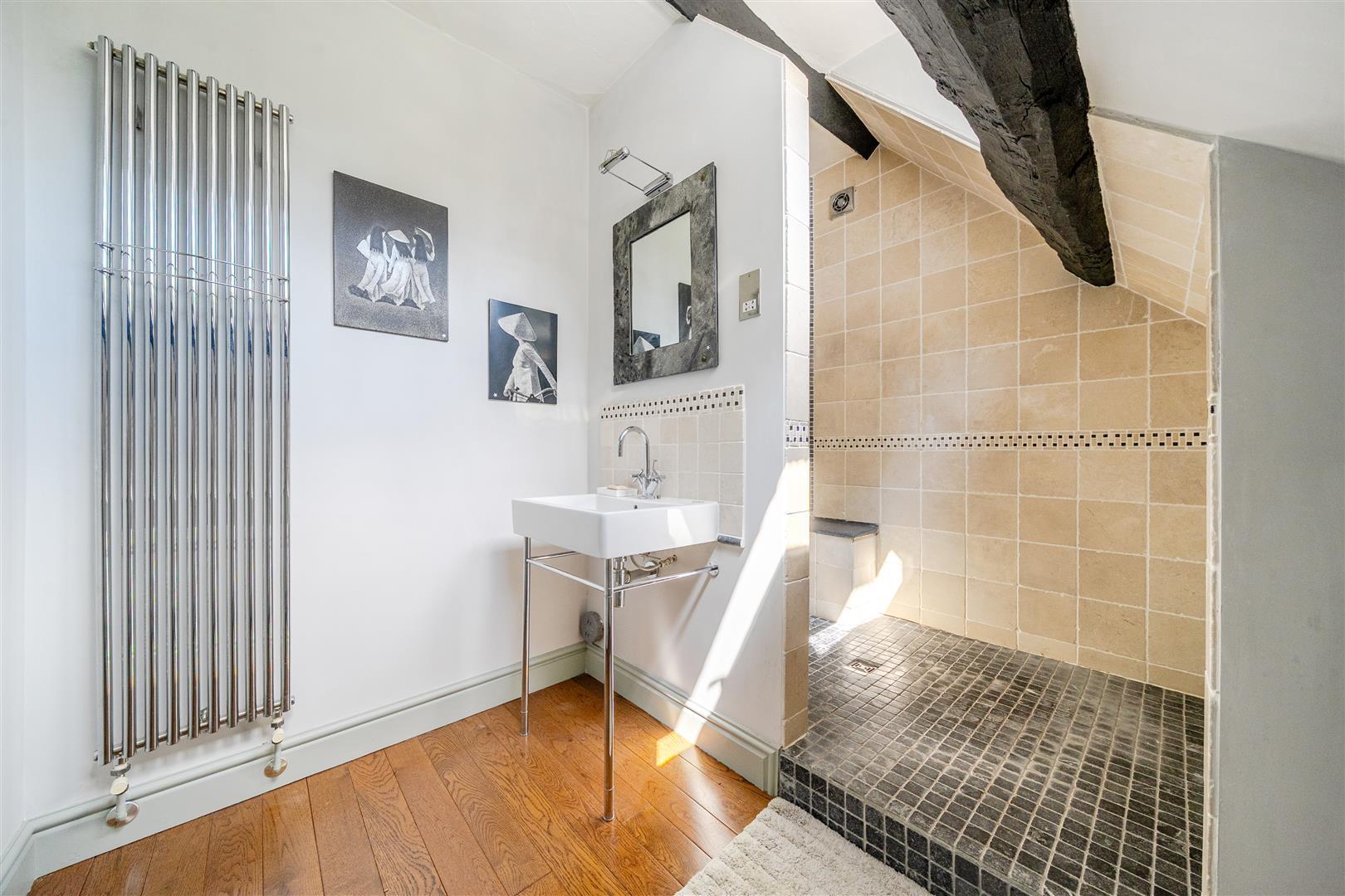 Property Image 8ecdd9a7-1d39-4892-971b-f403c5effb46