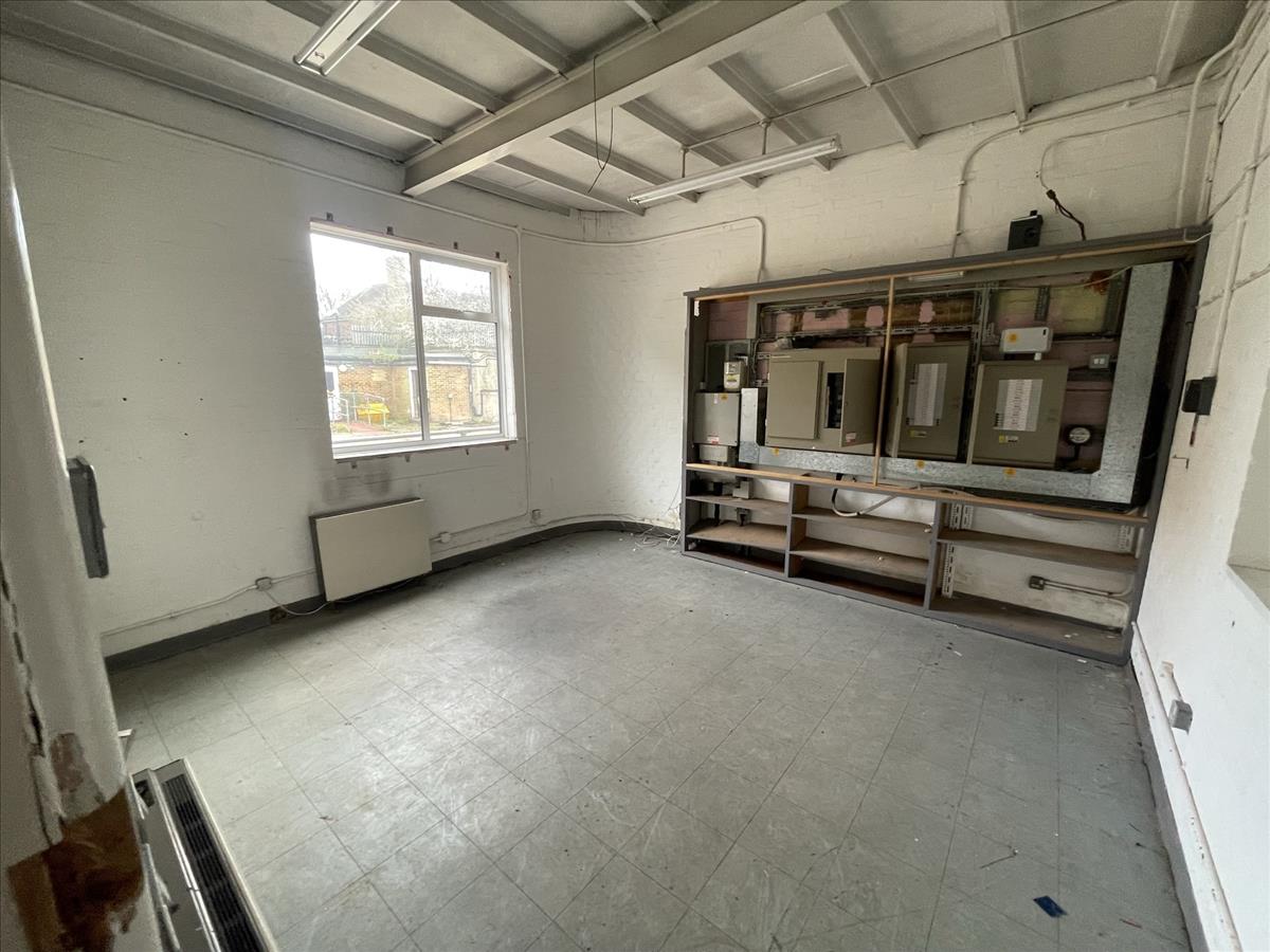 Property Image 8ecde57a-df74-4e18-9a18-7aa1d4699dce