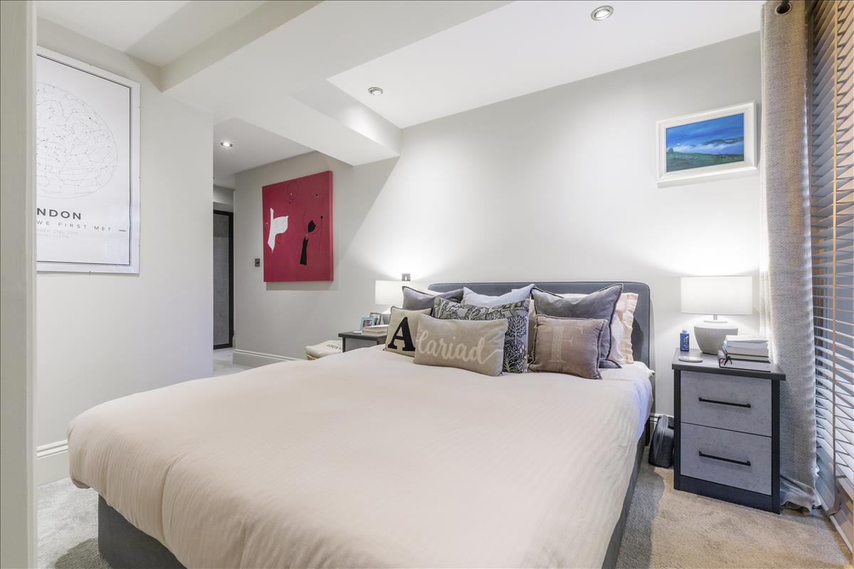 Property Image 8ed6812a-0d42-46f5-a814-74a05a184679