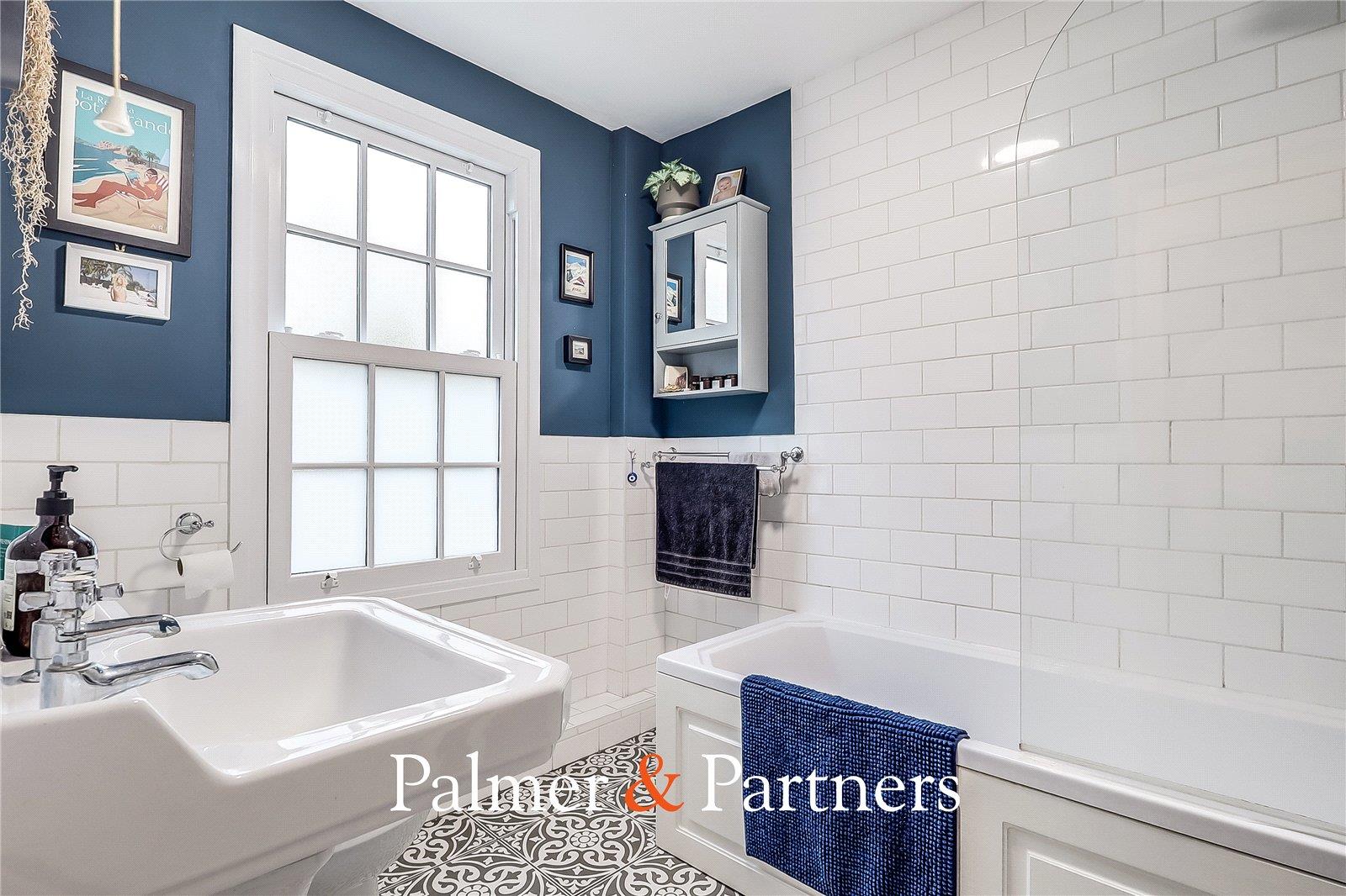 Property Image 8ed6db3a-49ff-468c-bb19-1ec9c3bbb3c0