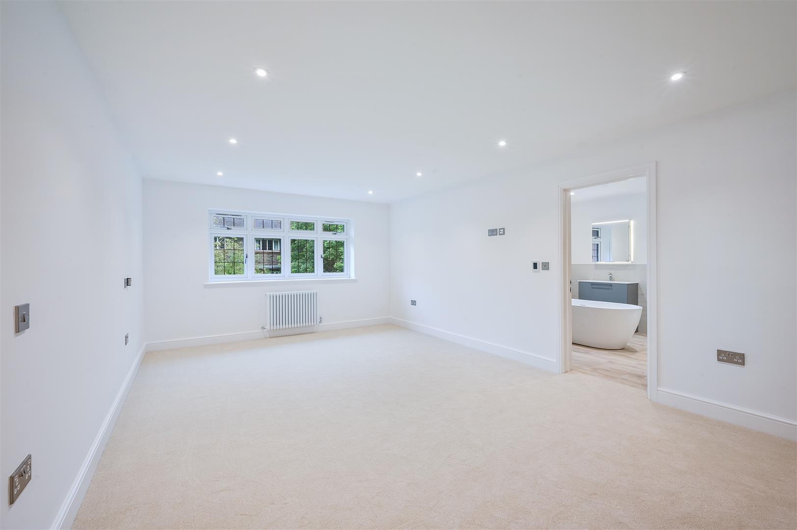 Property Image 8ed6f2bd-2220-4bd3-9a95-afa9b5a00818