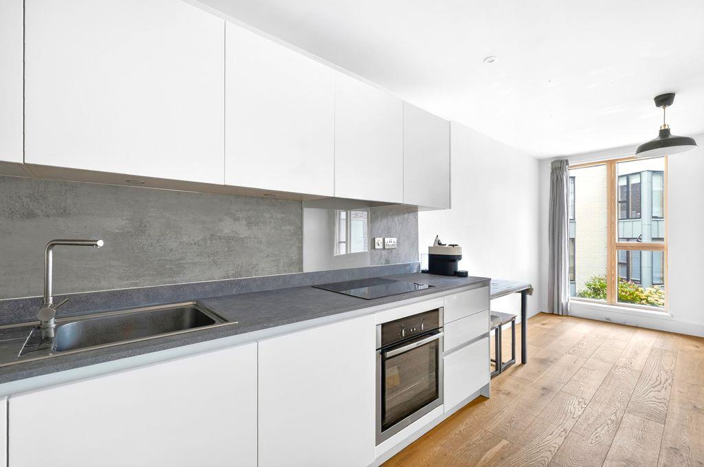 Property Image 8edd6ced-465e-49ae-8c1a-af02515758a1