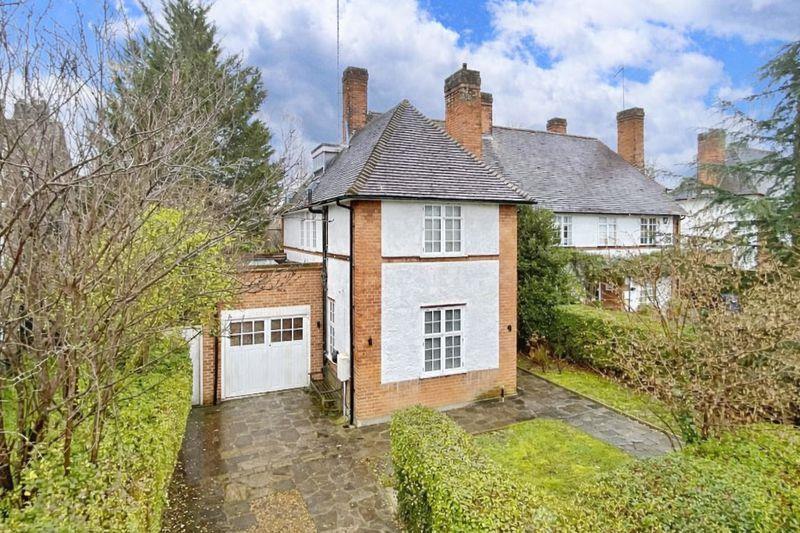 Property Image 8f027e43-47dd-4642-bf5f-5017450c8c72