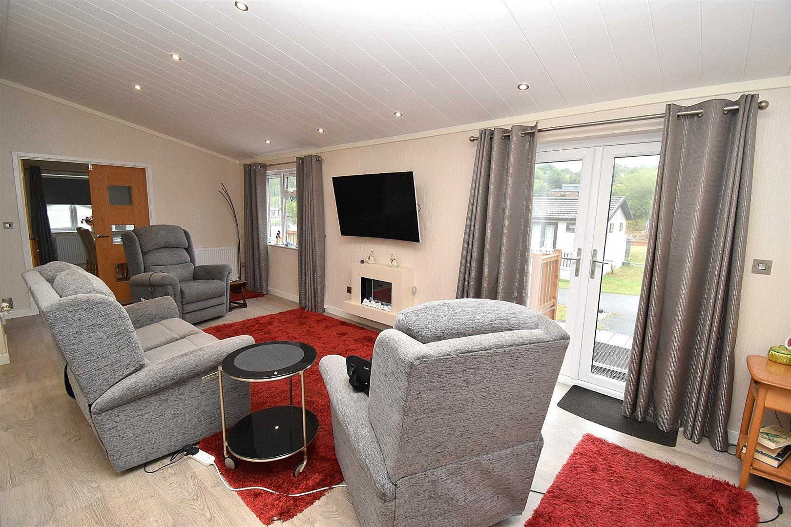 Property Image 8f05fc8d-ec77-460f-a282-e59091384c20