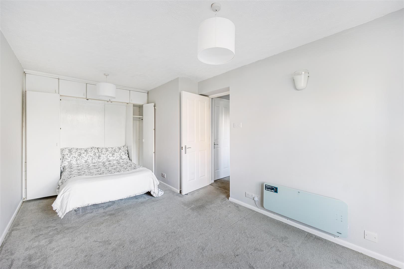 Property Image 8f0a4d42-ad62-48c6-bf76-6c4d3edb8a01