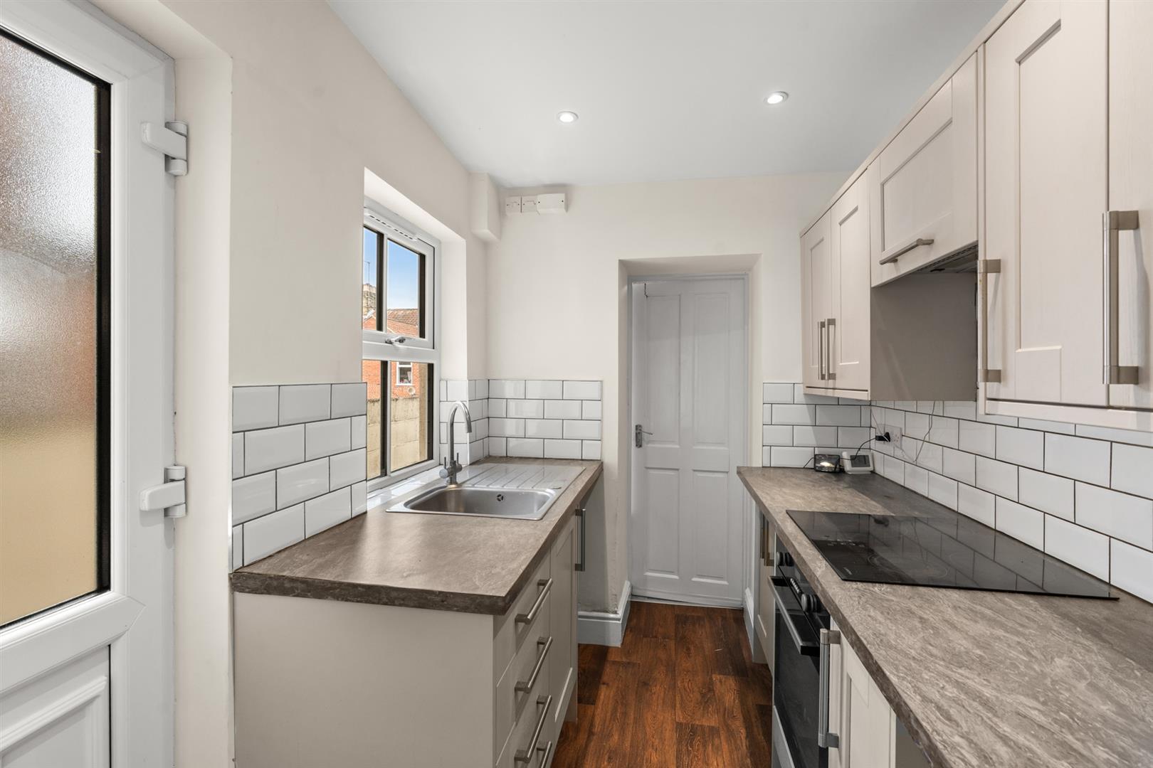 Property Image 8f0e4996-2304-4d53-af13-16ff536d358b