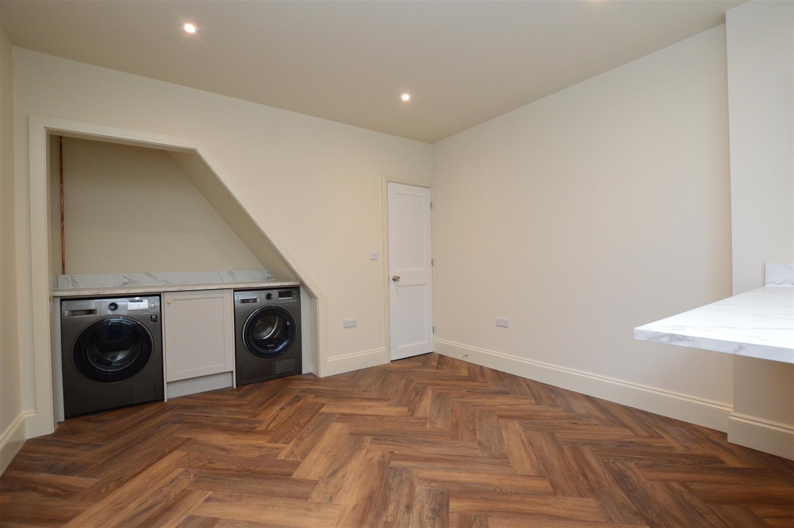 Property Image 8f16e8fb-ca6e-45c2-9ac8-d1e7b18a20b8