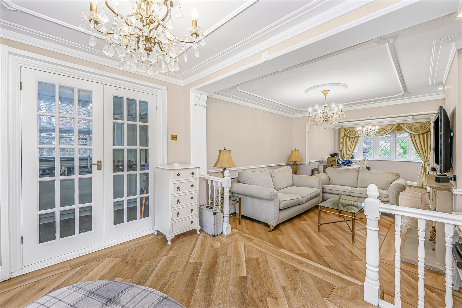 Property Image 8f2023ef-c356-4f52-8aaa-ead024a346b1