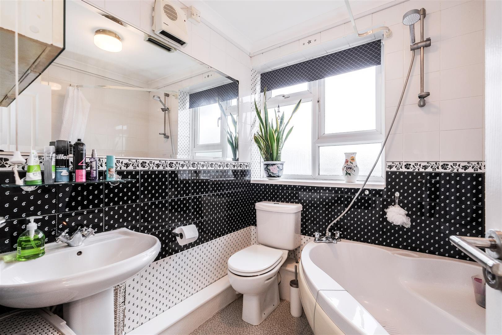 Property Image 8f20d493-3684-4393-854a-0d0eb34f0a53