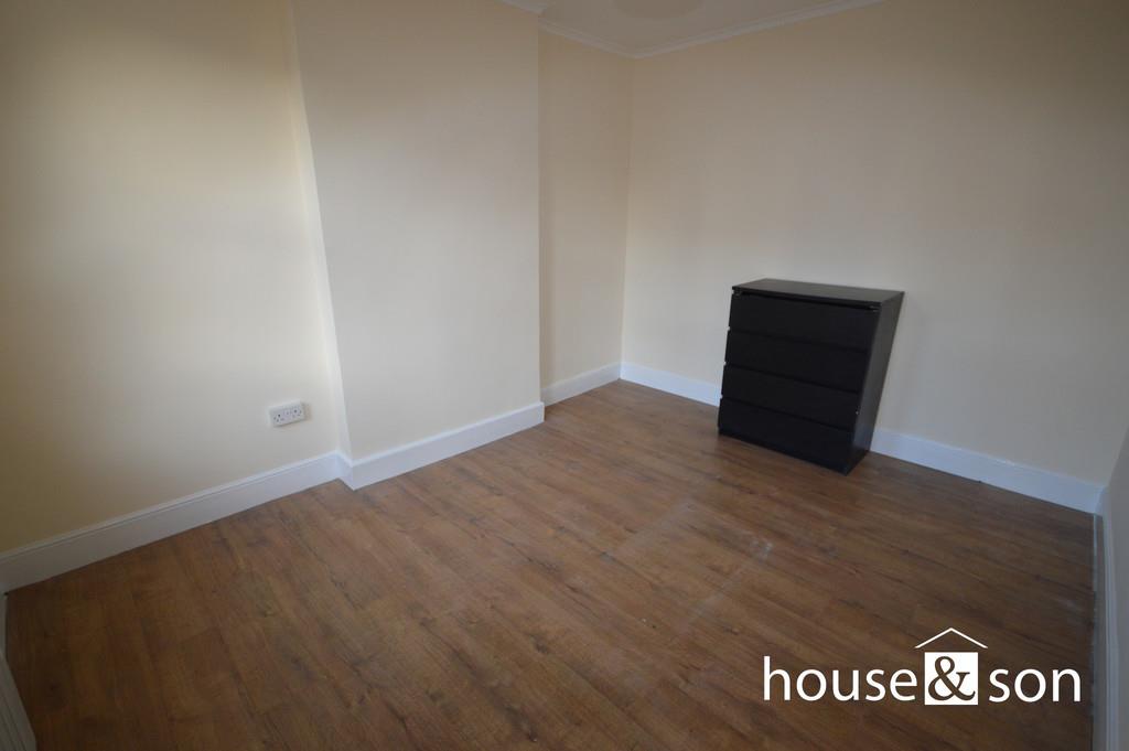 Property Image 8f2a3605-abf4-4115-8a35-fabc164e5223