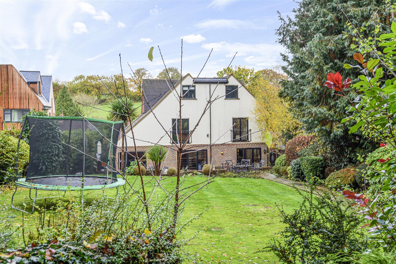 Property Image 8f2c9438-2178-4f56-b0ed-559aa72adef4