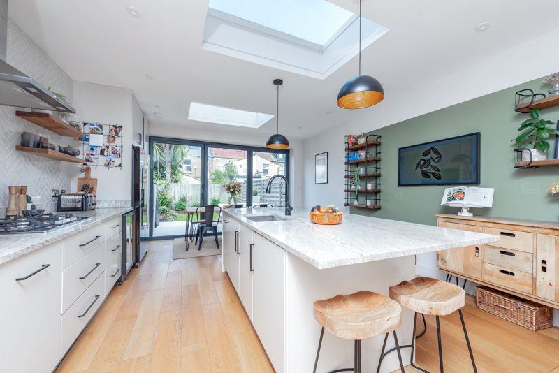 Property Image 8f320ab3-f8a6-474f-90b3-ffff8ffd9733