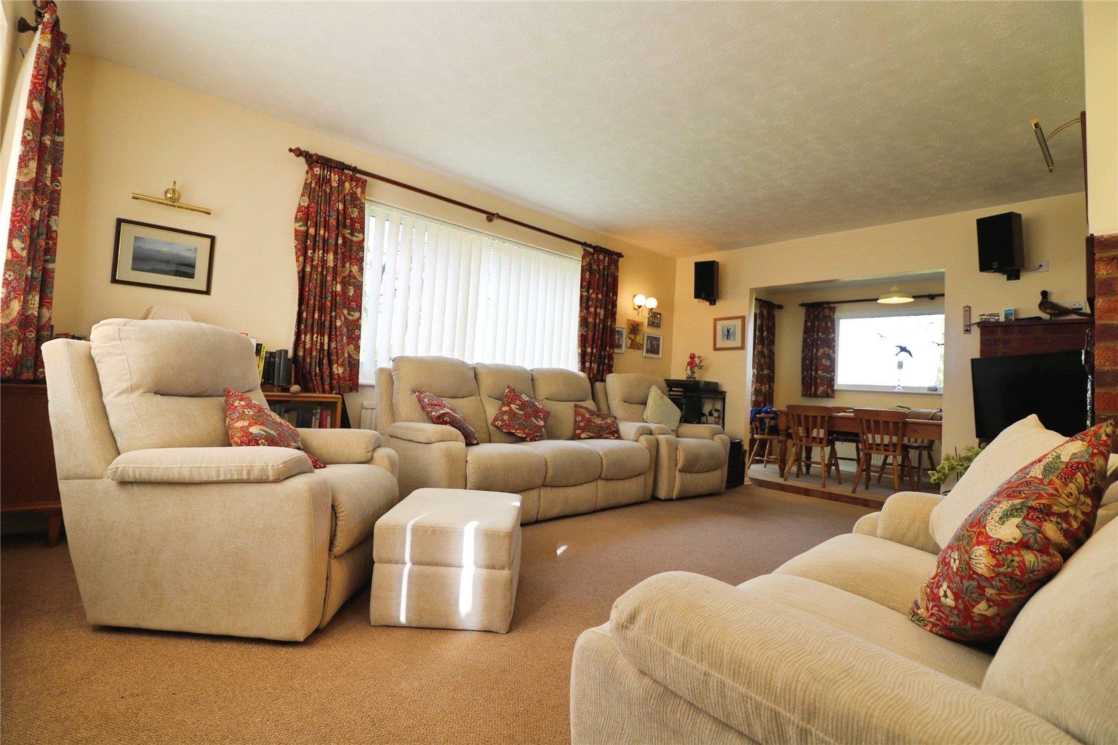 Property Image 8f40ebb8-3931-49ea-9810-207b120f8ff3
