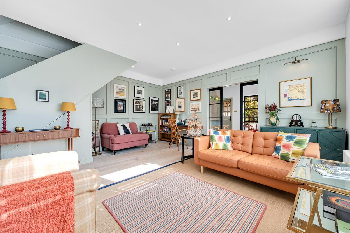 Property Image 8f47f540-e6d3-4924-bf9a-4a895c48fd39