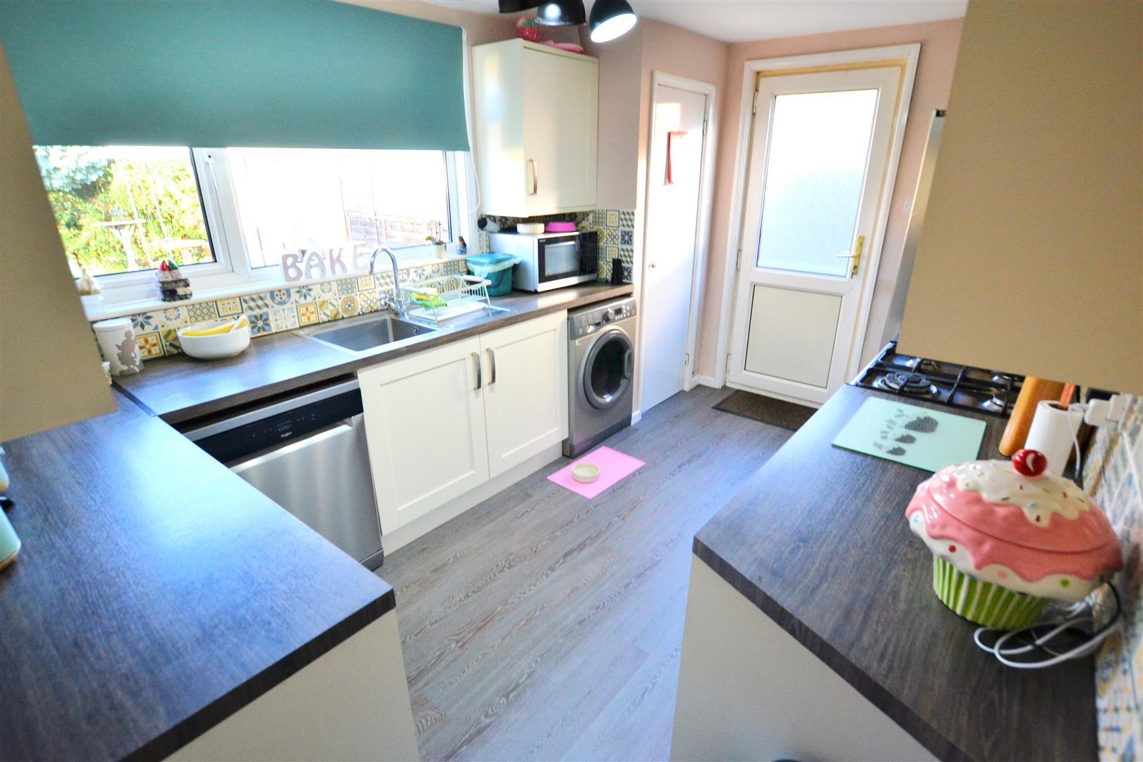 Property Image 8f4e4243-808d-46e8-b9d2-6bc11262d6ef