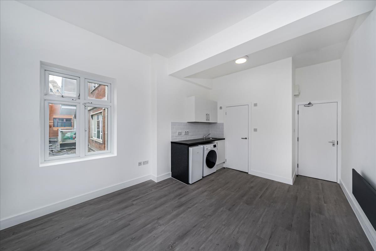 Property Image 8f5570dc-d45b-4d98-b66f-0dde851f33a7