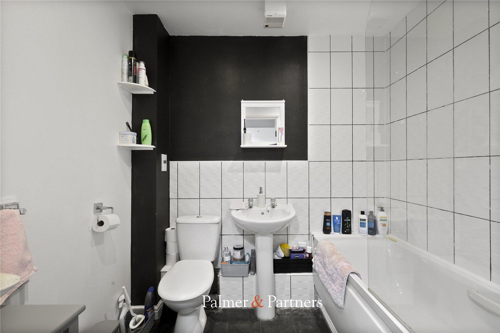 Property Image 8f5ee745-5082-46cc-b6bd-5d3404c4ffd7