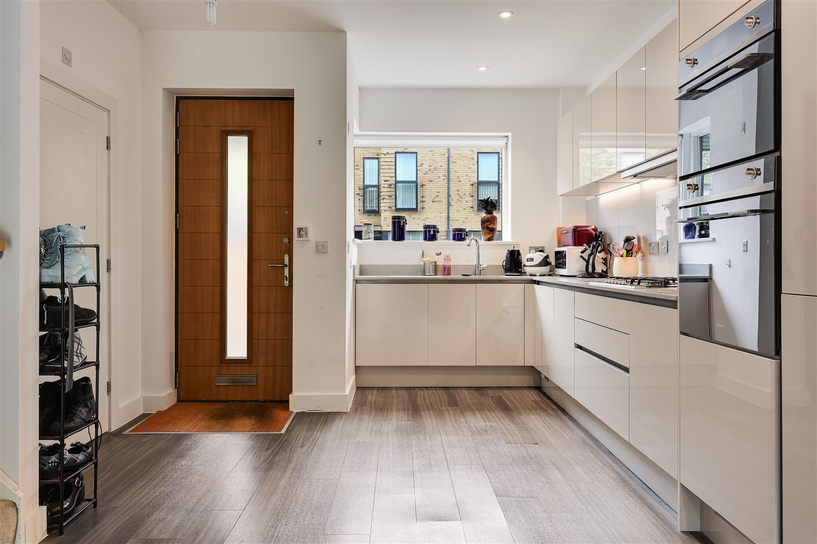 Property Image 8f61a260-2dd1-45d1-a9c2-f9f33631e97a