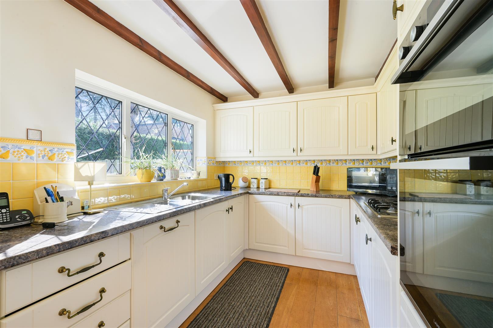 Property Image 8f64ed27-5f06-449e-8217-affb97cf1f2c