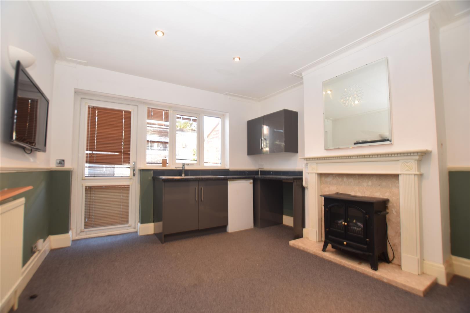 Property Image 8f652410-e075-4ea2-8529-8d9333a90d94
