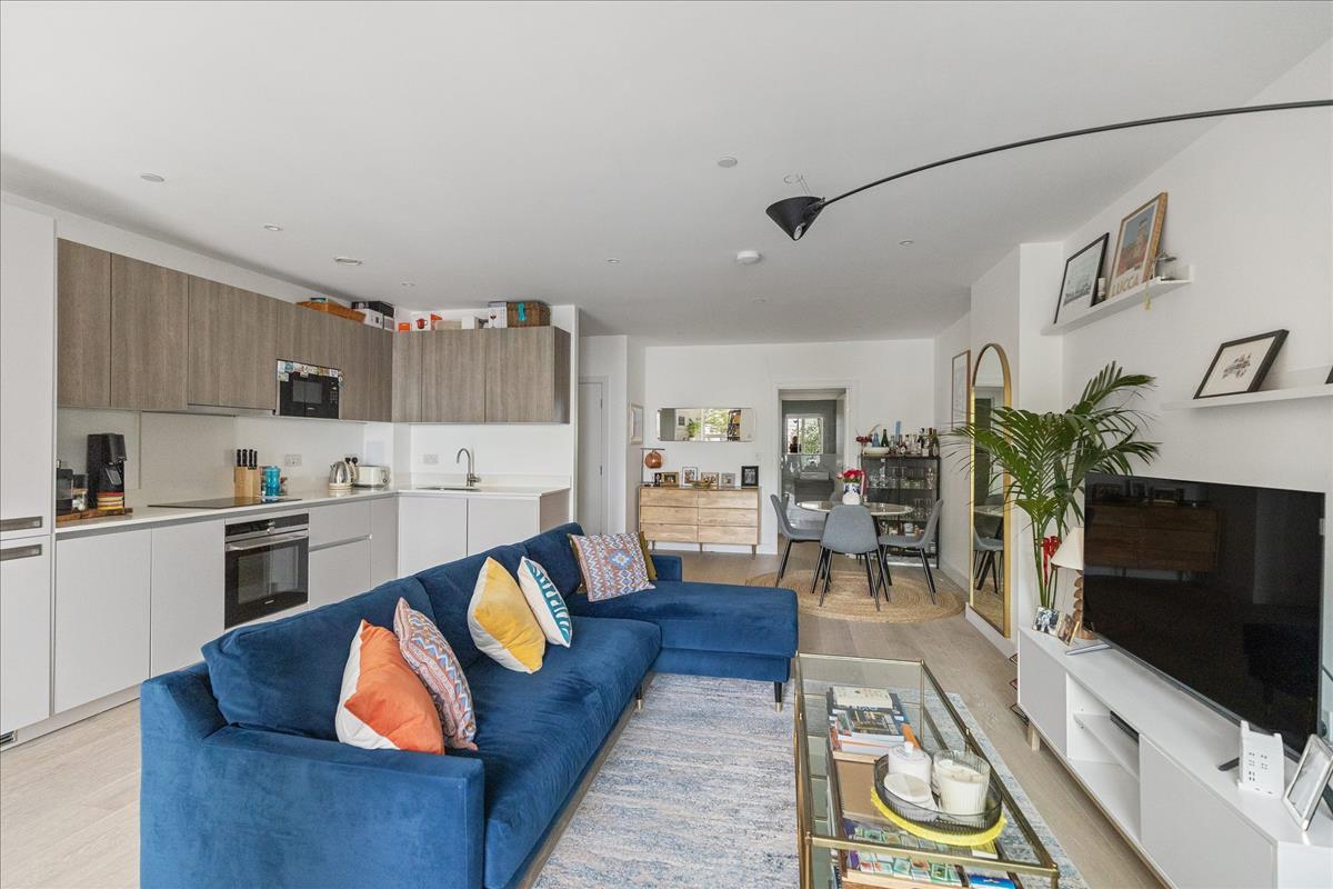 Property Image 8f703cc1-4cbd-4e10-96d3-c84b946ec61e