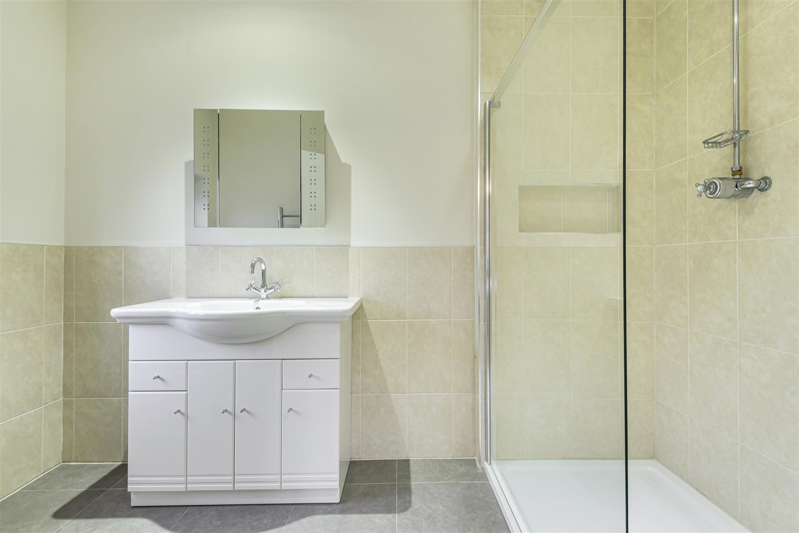 Property Image 8f78436f-67e0-47aa-8ed8-9194c109c33d
