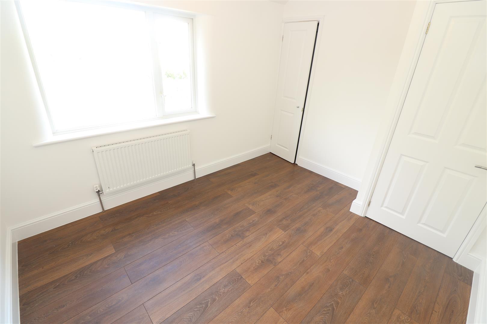 Property Image 8f7a7ba3-b453-4881-b57a-f7bdc071ce67