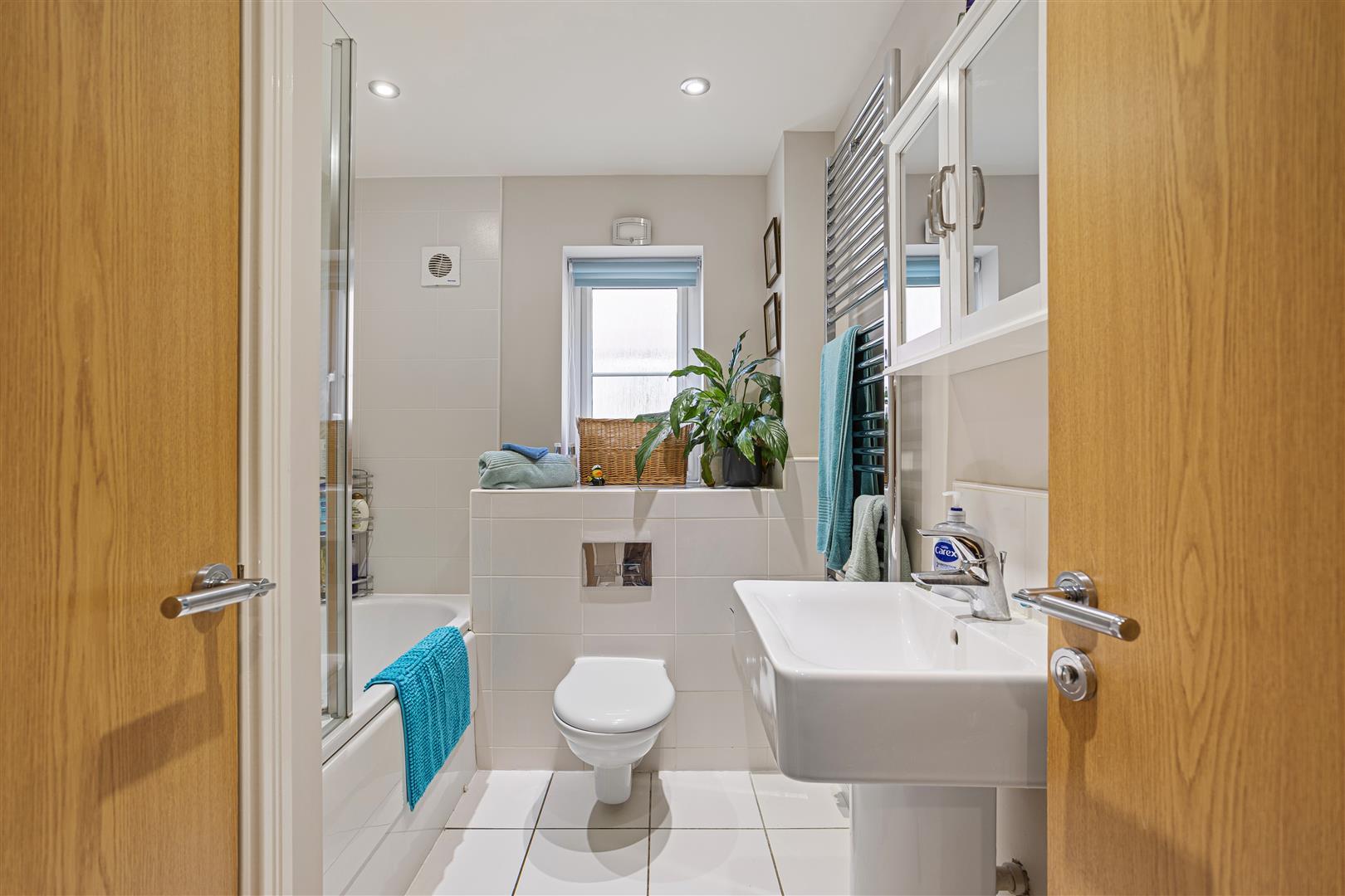 Property Image 8f7d8e3b-3600-438d-8ffb-4a336322d818