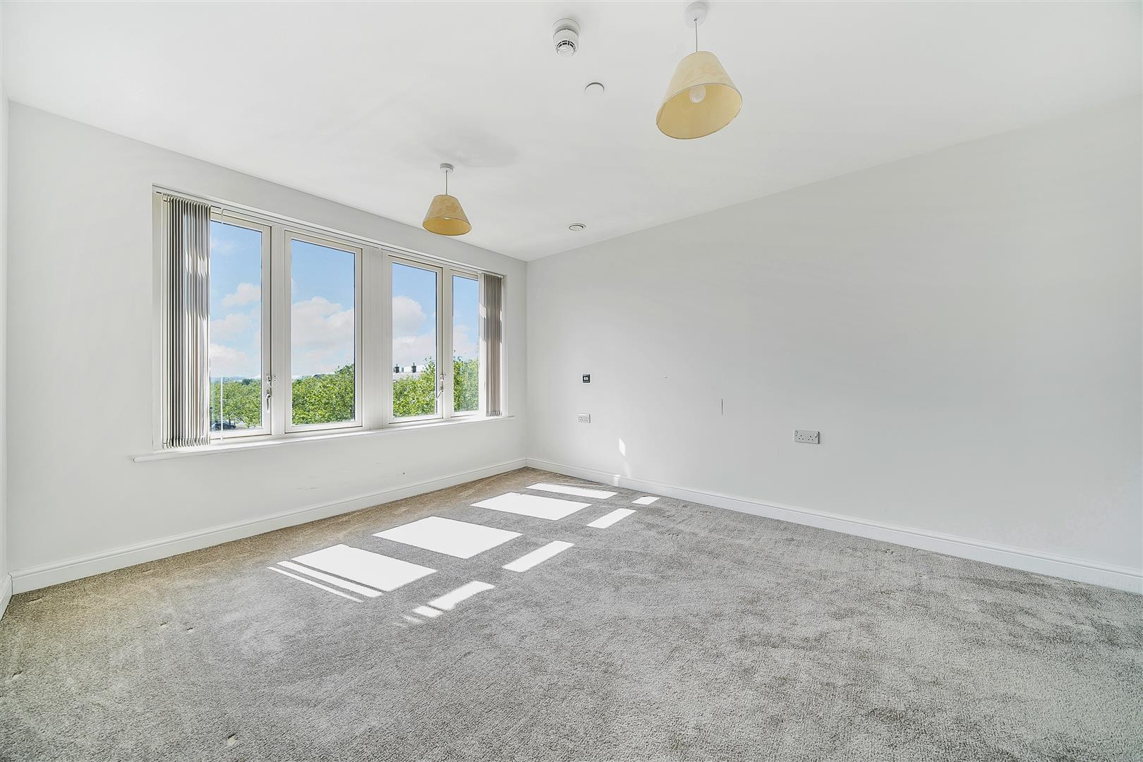 Property Image 8f7ea7f4-dc66-41af-a0ff-be795c0e8fe1