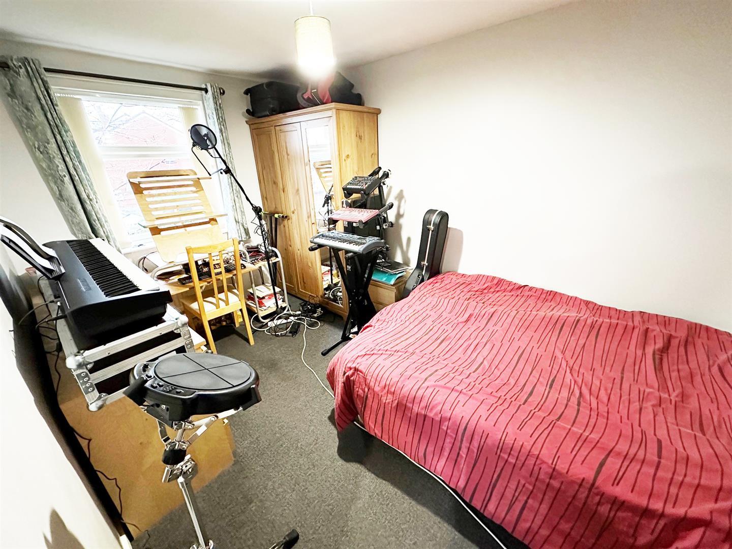 Property Image 8f898456-7eea-4473-8c73-2fd502f17e1b