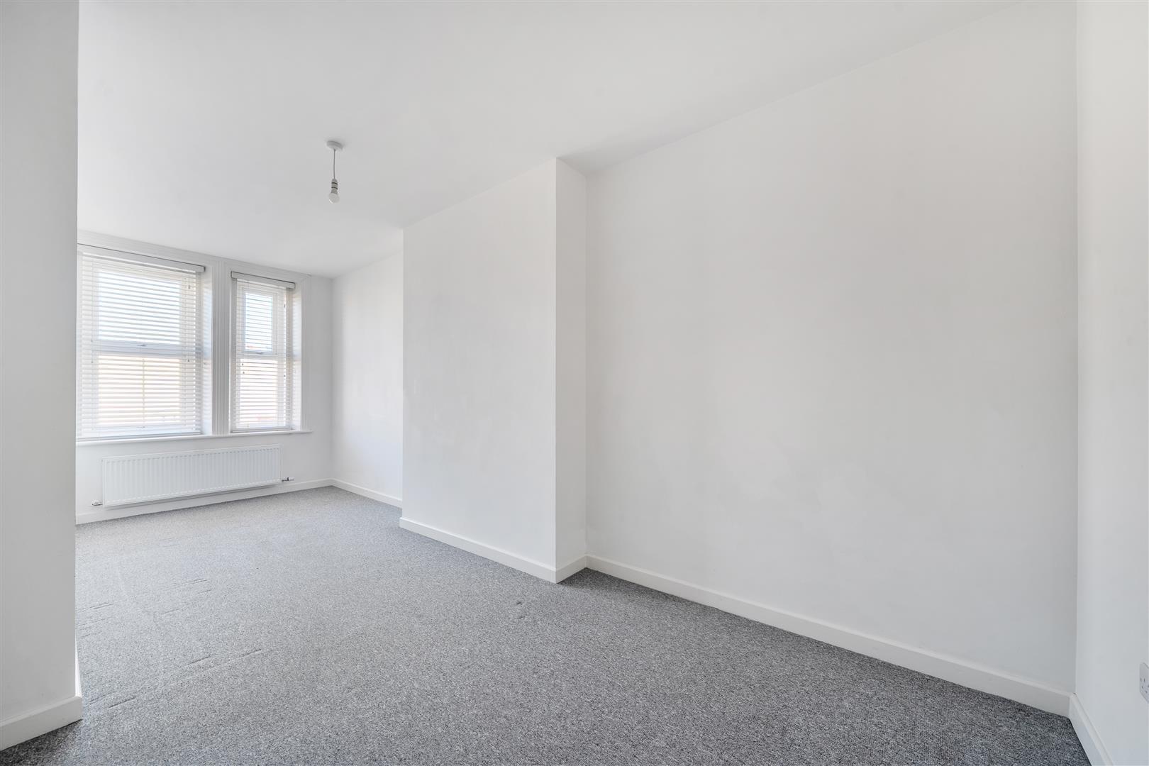 Property Image 8f8b742d-f220-4c83-8858-da5794c3c51b