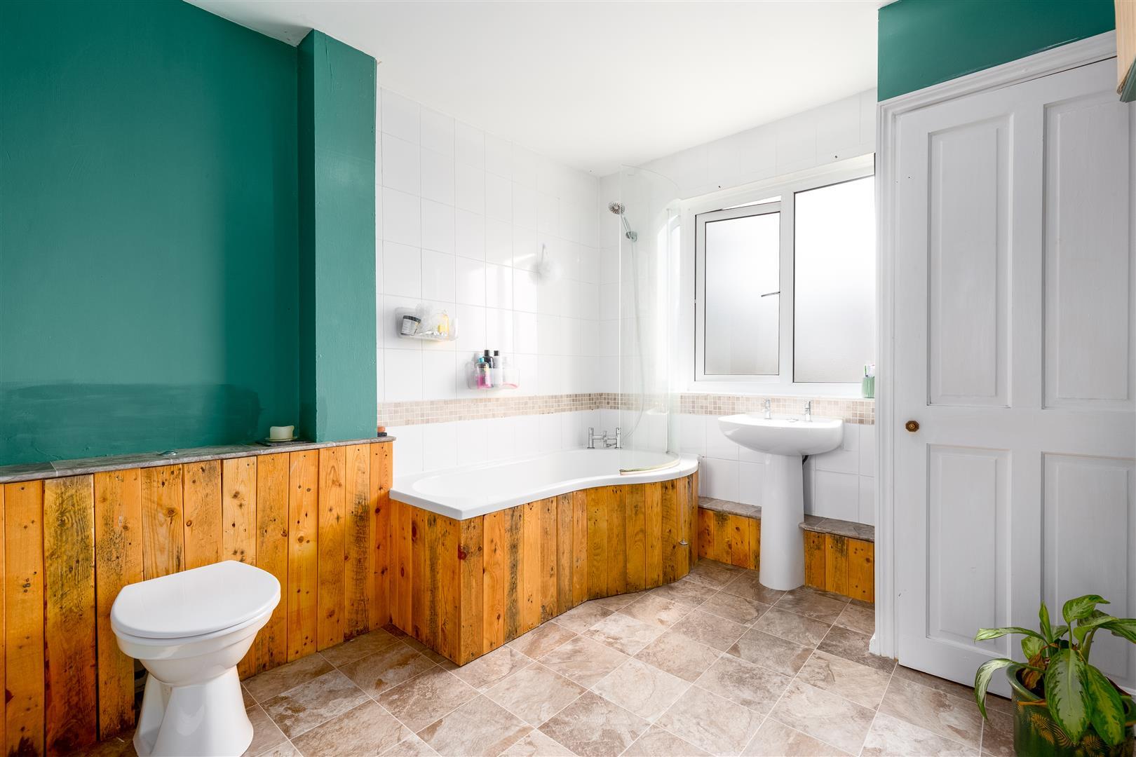 Property Image 8fa53add-156d-49b2-86bb-a2a6f36b7ba1