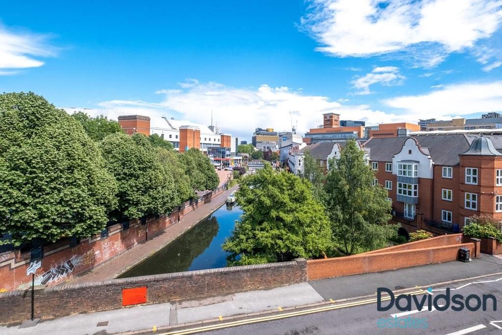 Property Image 8fa60014-ca02-4447-87df-51763f8a60a2
