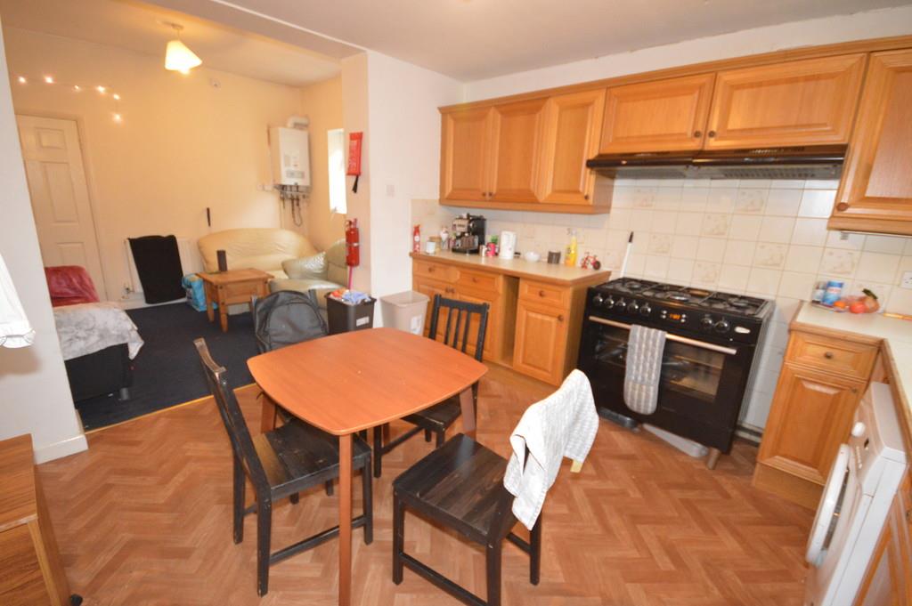 Property Image 8fab3bdf-fa83-4c28-8174-7e5c01513a6d