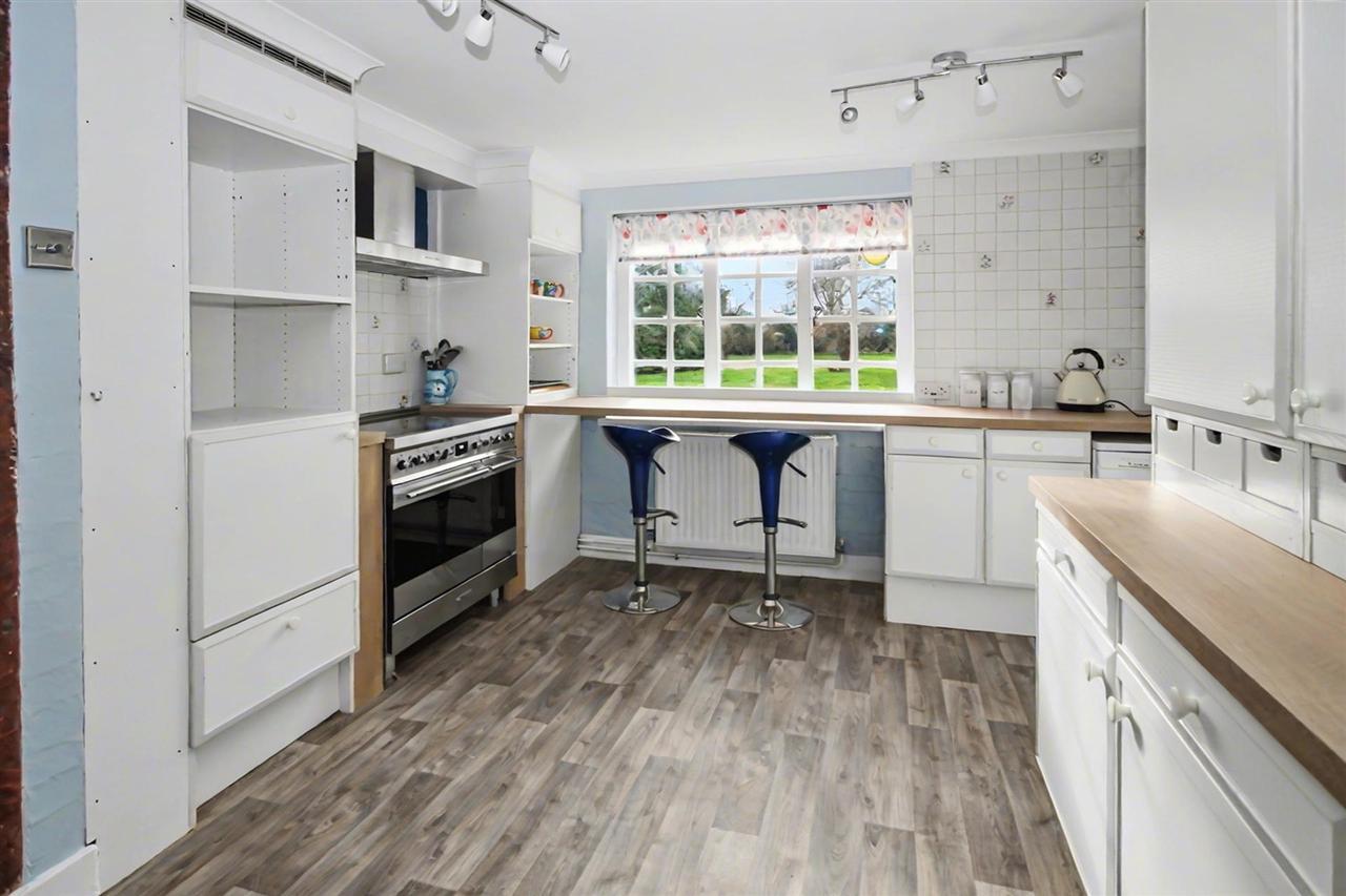 Property Image 8fb9f209-2654-4cec-9677-14f9227fbef8