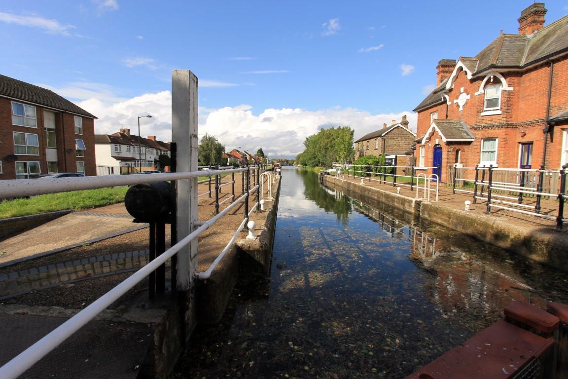 Property Image 8fbc01bc-98c0-4dd2-901e-c143419364ab