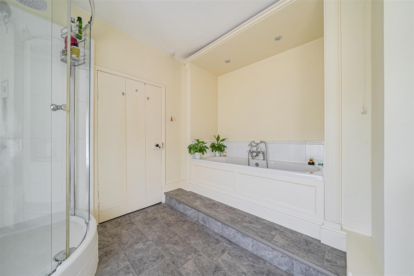 Property Image 8fc26b02-a5d9-4603-9e47-0aedda0efd56