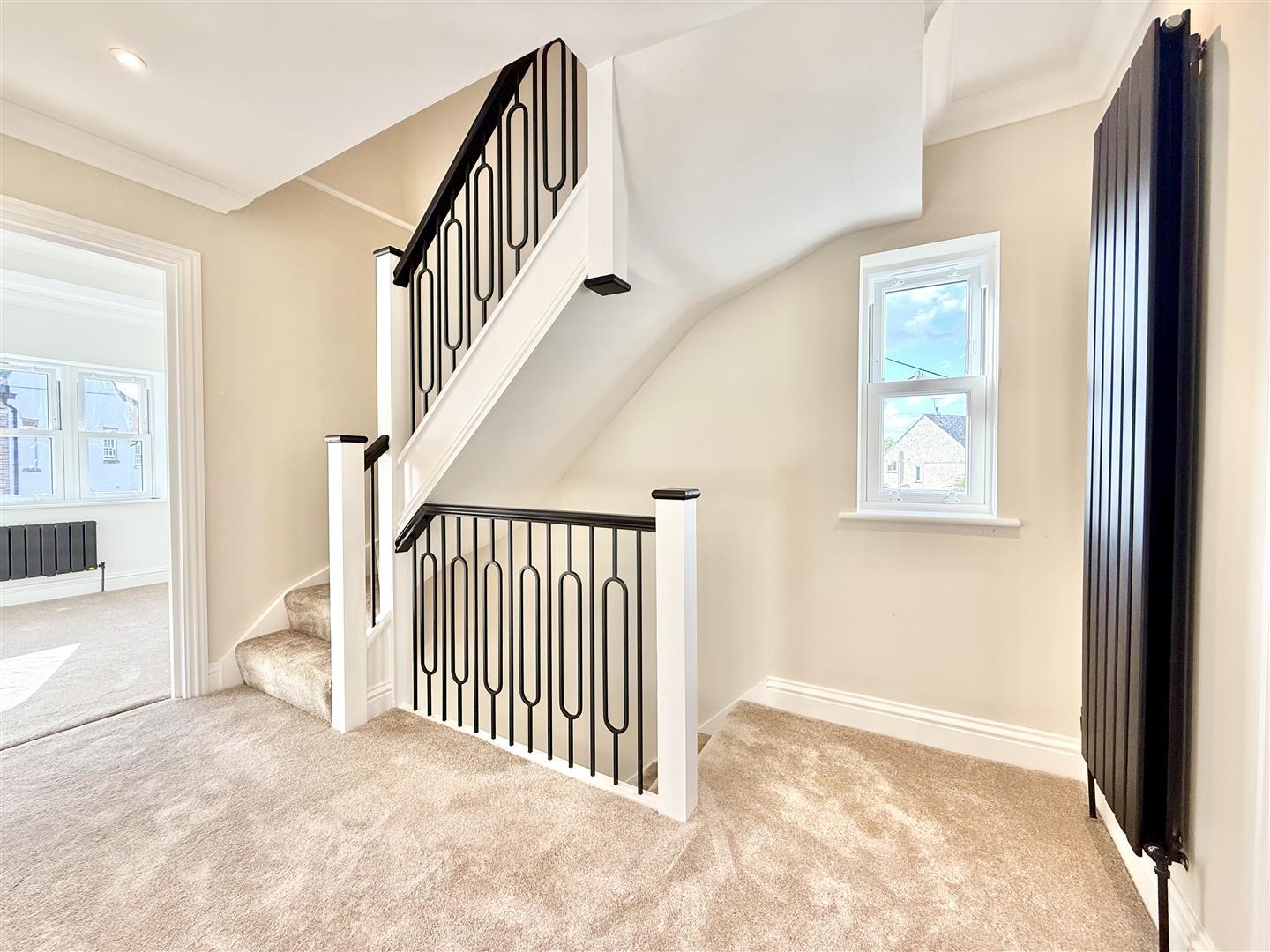 Property Image 8fd3e45f-43e8-4388-a0ac-a0c8c775344e