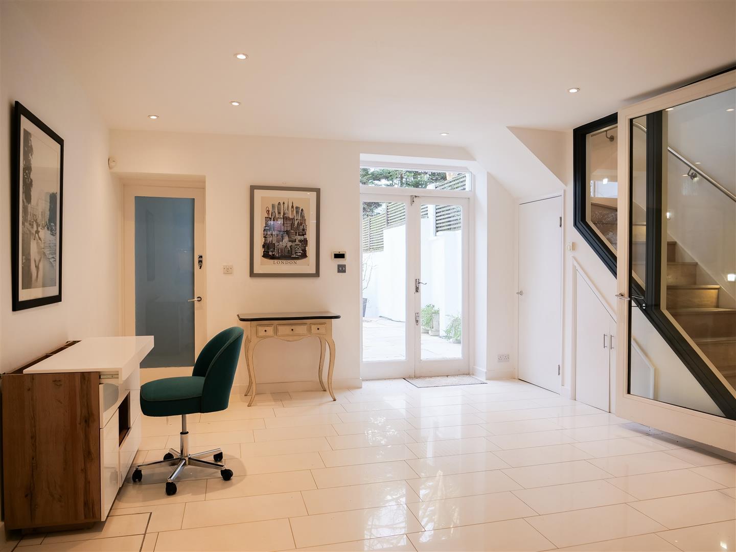 Property Image 8fdbd8ed-4fd1-443d-9d95-44b6a28642ac