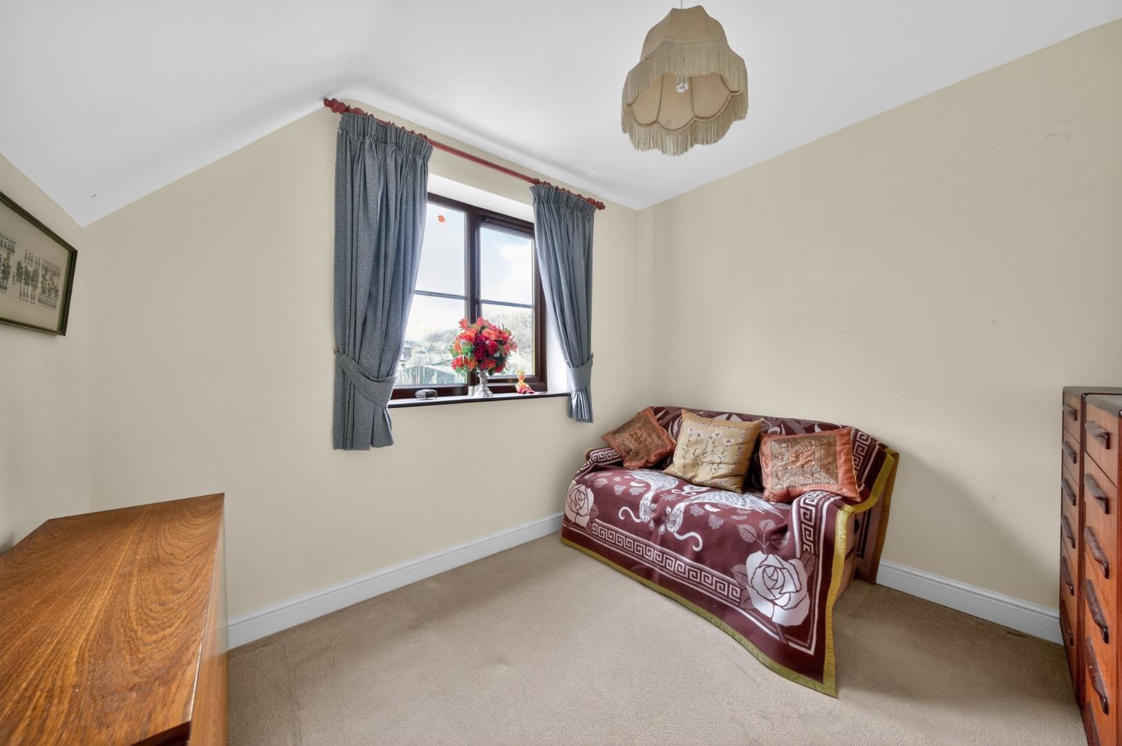 Property Image 8fe0b366-82d3-41aa-9cf4-2b9182d04691